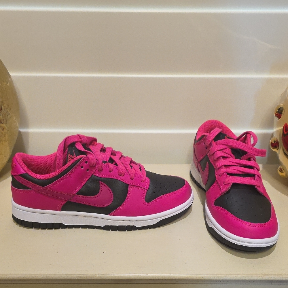 Nike Women’s dunk low in Hot Pink and Black